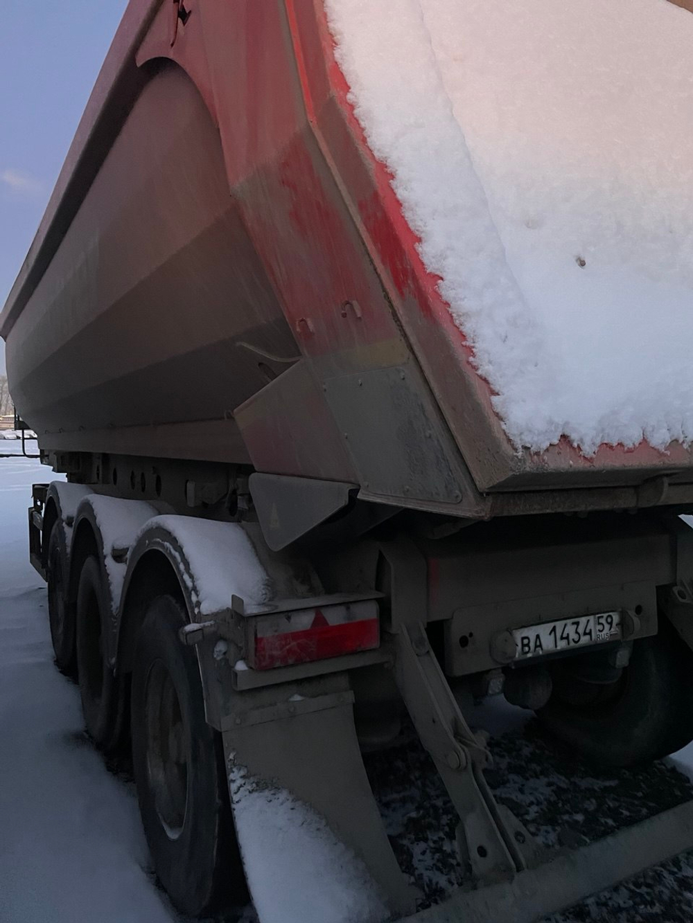 Kassbohrer DL Полуприцеп самосвальный Kassbohrer DL