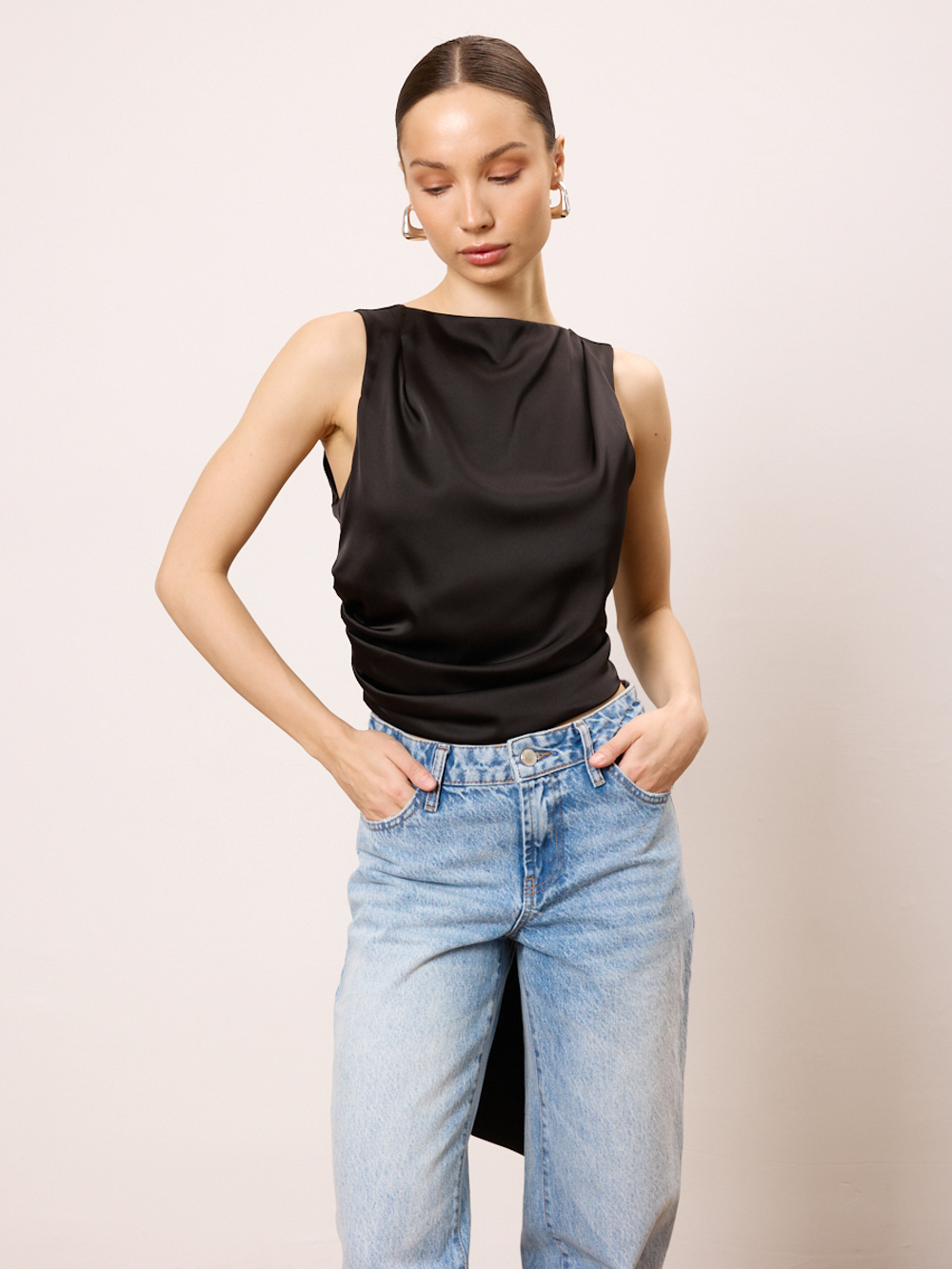 Топ блуза вечерний атласный с открытой спиной