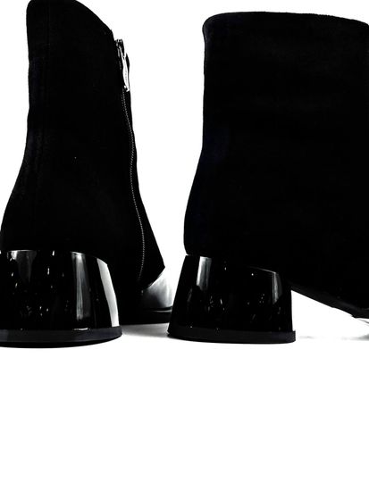 Ботинки женские