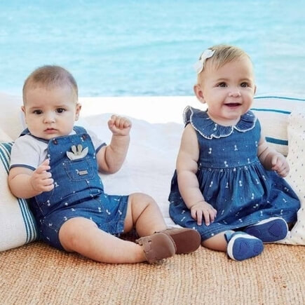 Малышам Малышам