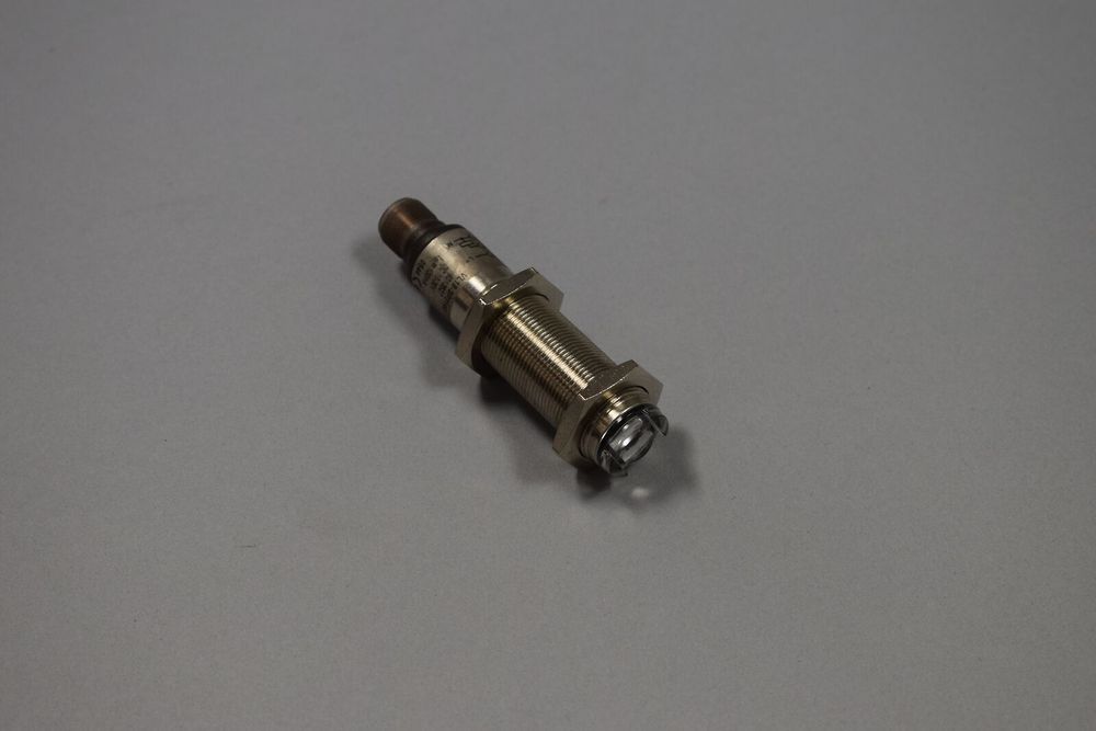 SICK VL 18-3P3140