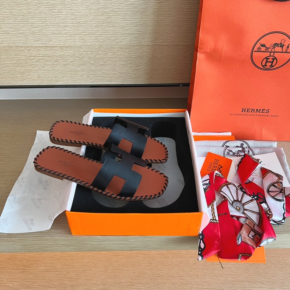 Hermes Oran Sandal