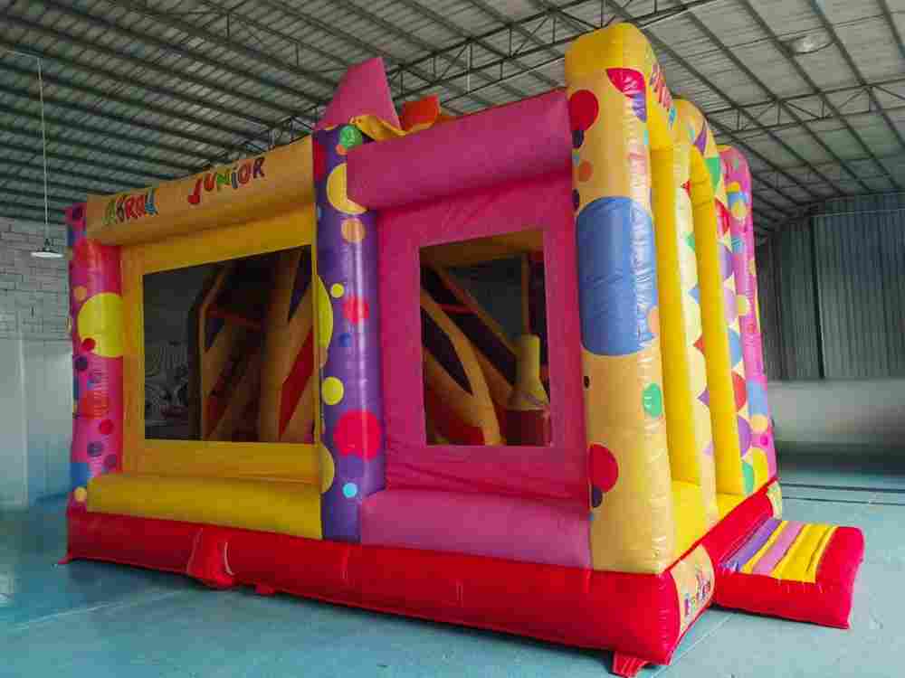 Комерческий надувной батут «Абрау-Дюрсо» 6x4x4,3 м