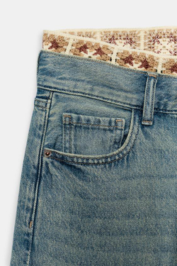 ZARA ДЖИНСЫ Z1975 LOOSE FIT СО СРЕДНЕЙ ПОСАДКОЙ И ВЯЗАНЫМИ ДЕТАЛЯМИ, ВЫЦВЕТШИЙ СИНИЙ