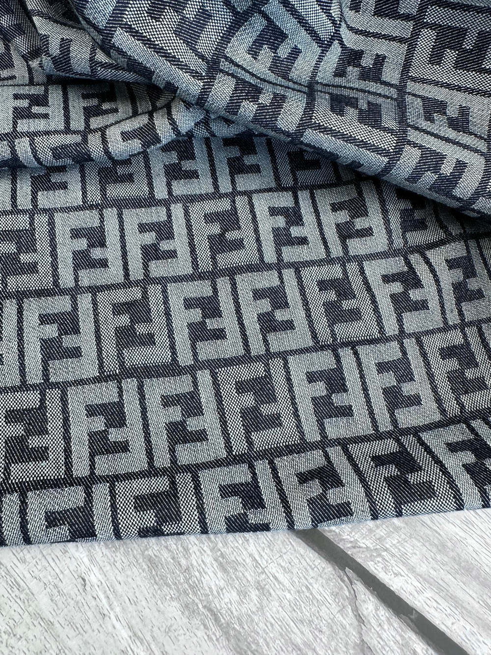 Джинсовая ткань Fendi с логотипом, серый, Италия