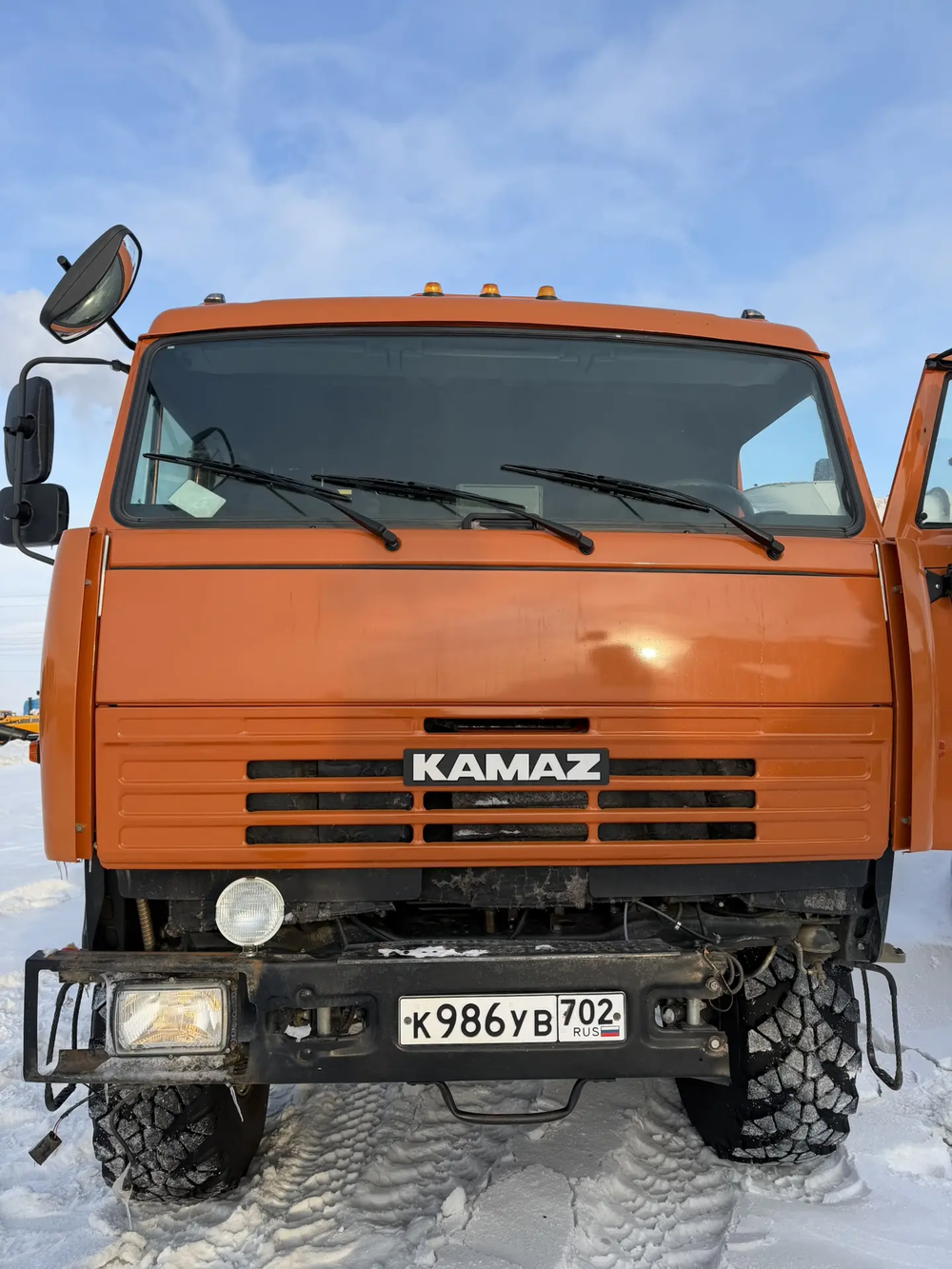 КамАЗ 44108 6x6 Седельный тягач 44108-10 (Дизельный, 10,9 л, 245 л.с., МТ)