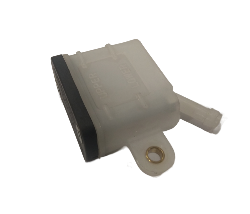 Бачок тормозной жидкости - выносной