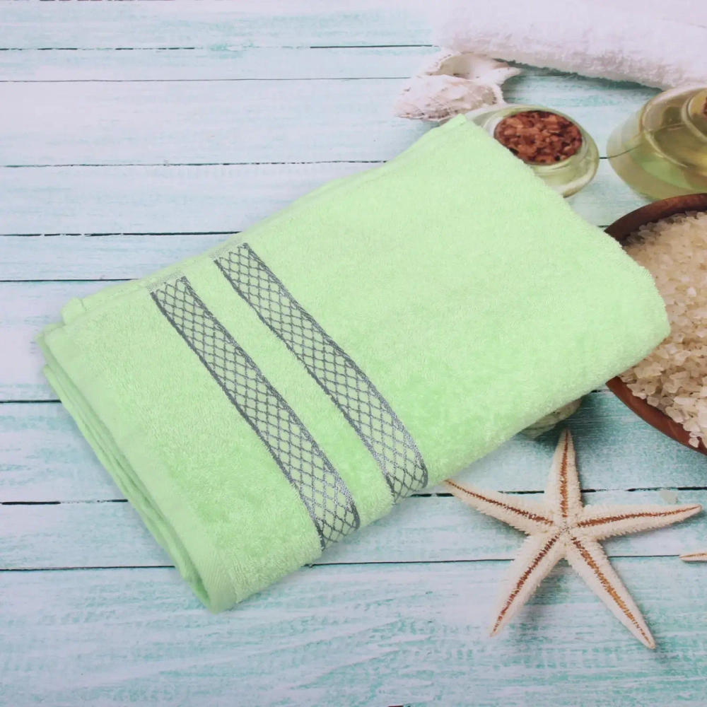 Полотенце махровое 100*150см «SILVER» цвет зеленый 10400 плотность 400гр/м2 с петелькой-подвесом