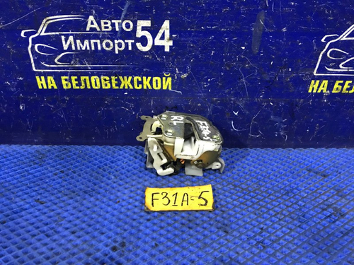 Замок двери задней левой MITSUBISHI DIAMANTE 2000