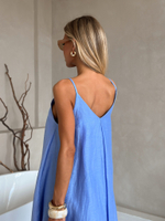 Сарафан в длине миди в голубом цвете