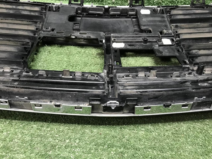 Решетка радиатора Mercedes S W223 (2020-н.в.)