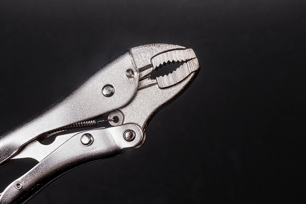 CS-21.04.7 Струбцина, 185 мм