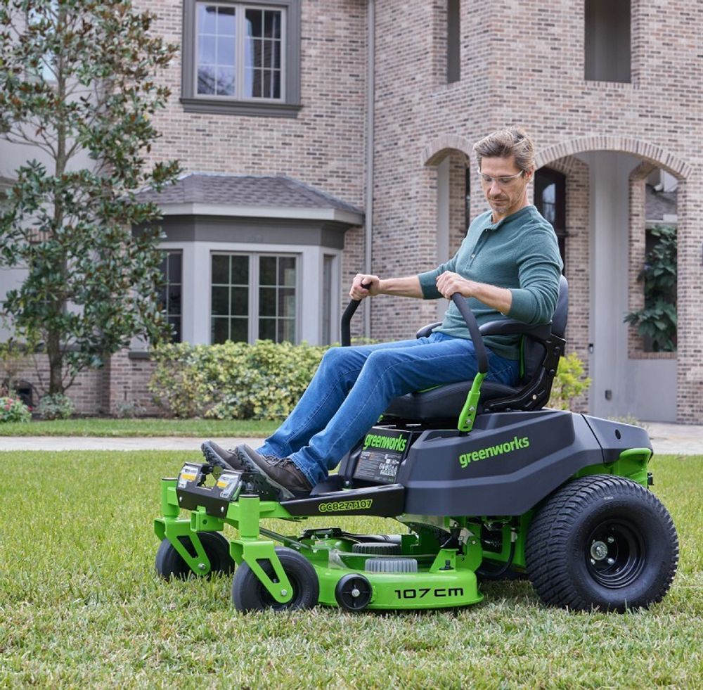 Райдер садовый GC82ZT107 аккумуляторный с нулевым радиусом разворота Greenworks Арт. 7404107, 82V, без АКБ и ЗУ