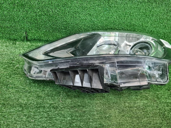 Фара левая Nissan Qashqai J11 (2013-2019) галоген