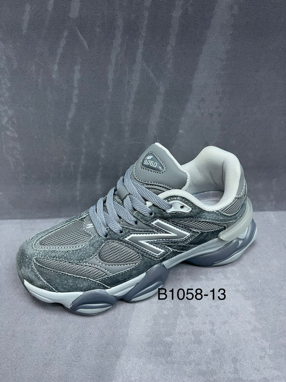 Кроссовки по 8 пар (36-41)р. / B1058/13