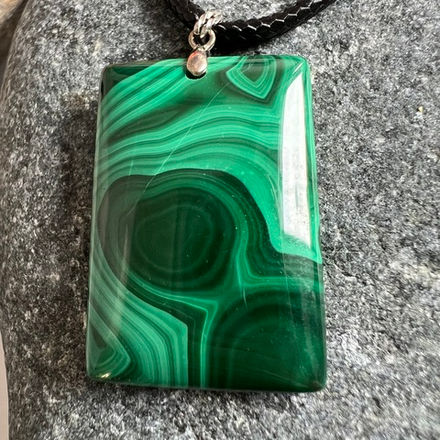 Подвеска. Малахит