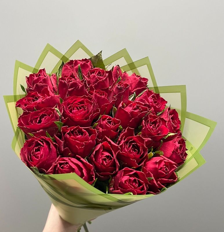 Букет красных роз