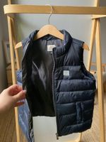 Пуховый жилет Armani, 104