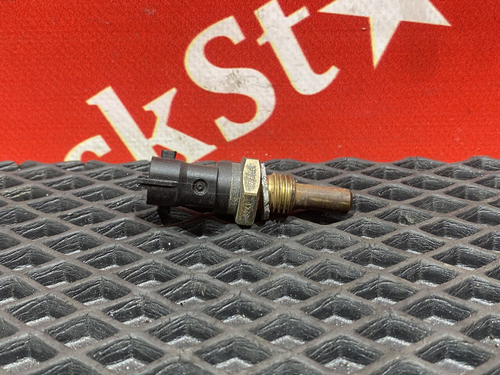 Датчик температуры охлаждающей жидкости