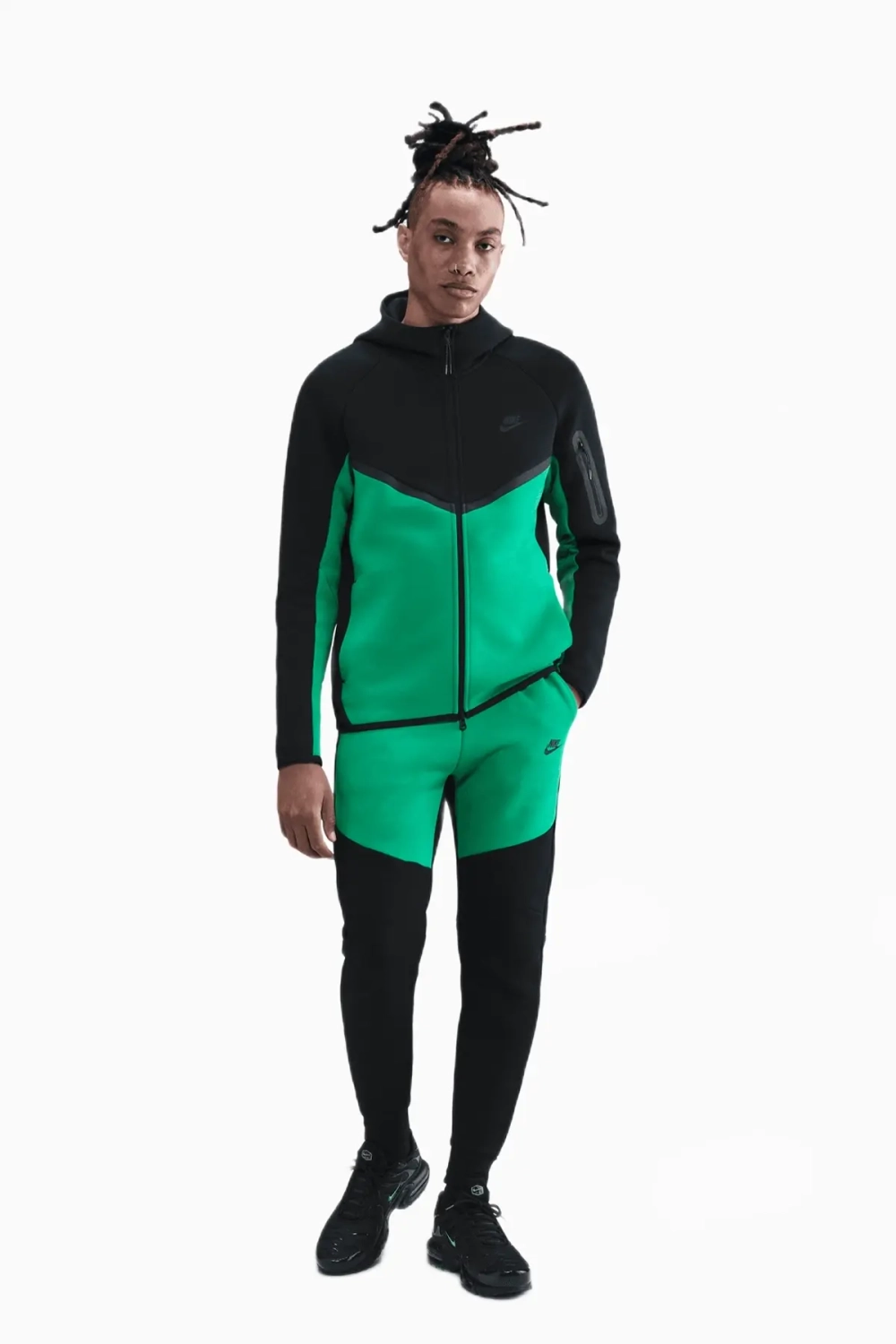 Штаны Nike Sportswear Tech Fleece