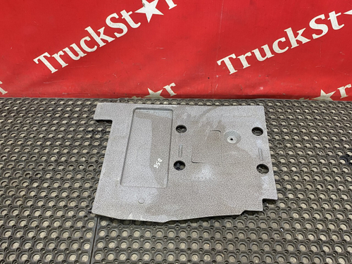 Покрытие напольное правое 2019г