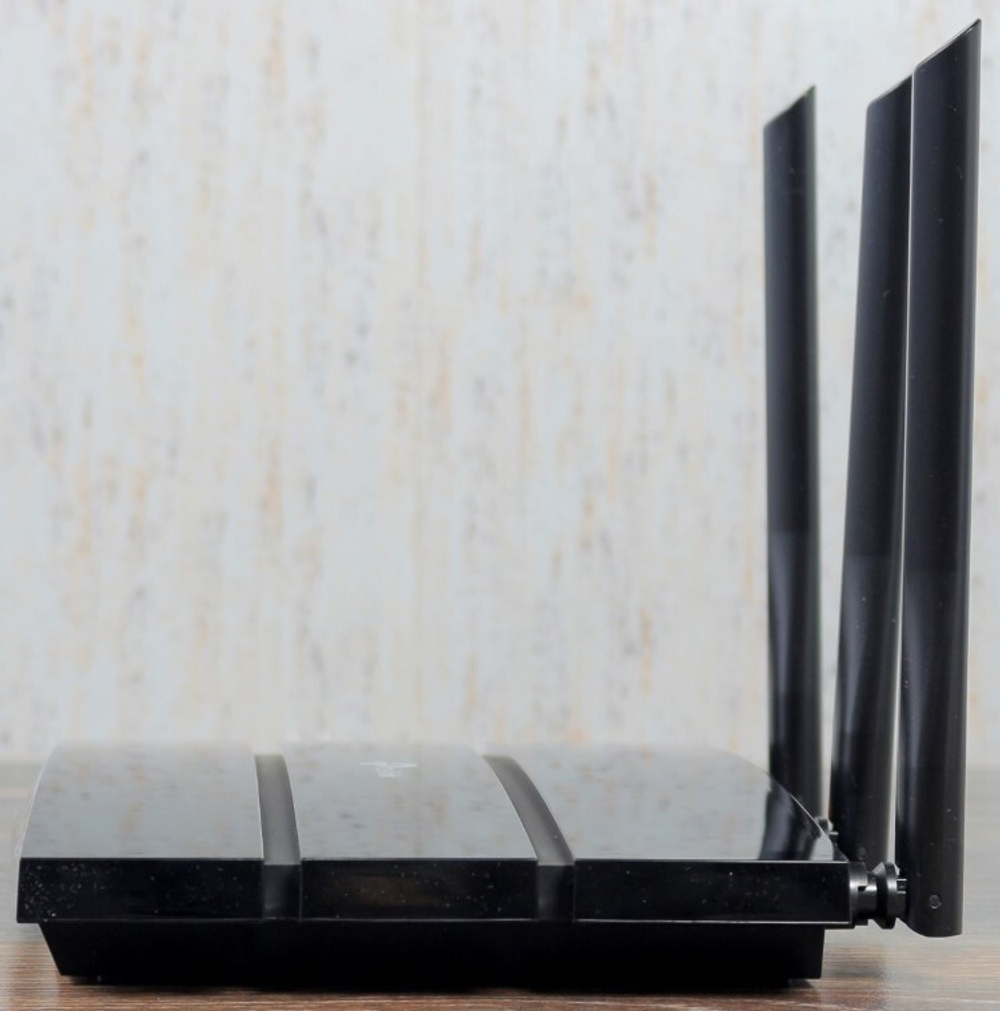 Беспроводной маршрутизатор TP-Link Archer A9