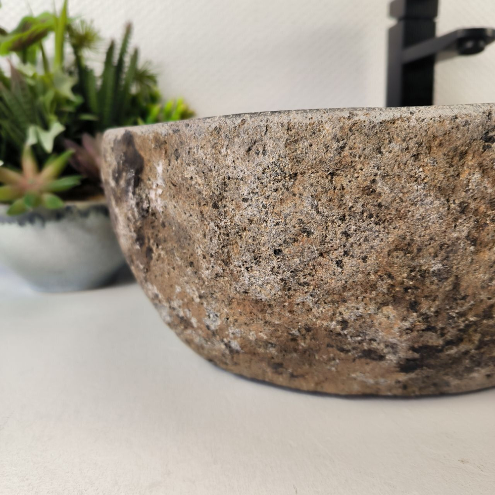 Каменная раковина из речного камня RS-05470 (63*38*14) 0858 из натурального камня
