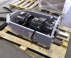 Гидровращатель на Экскаватор UMG (Эксмаш)