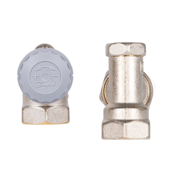 Набор термостатический для радиатора осевой Royal Thermo 1/2quot; Click купить в Москве и Московской области по низкой цене с доставкой по России — (3) Набор термостатический для радиатора осевой Royal Thermo 1/2quot; Click — (3)