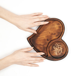 Менажница из кедра для подачи блюд и закусок с гравировкой "Listen to your heart"