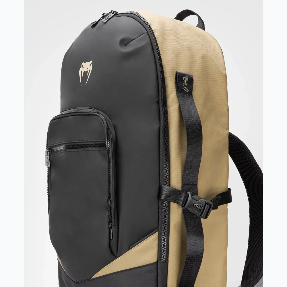 Рюкзак Venum Evo 2 Xtrem 50 l black/sand