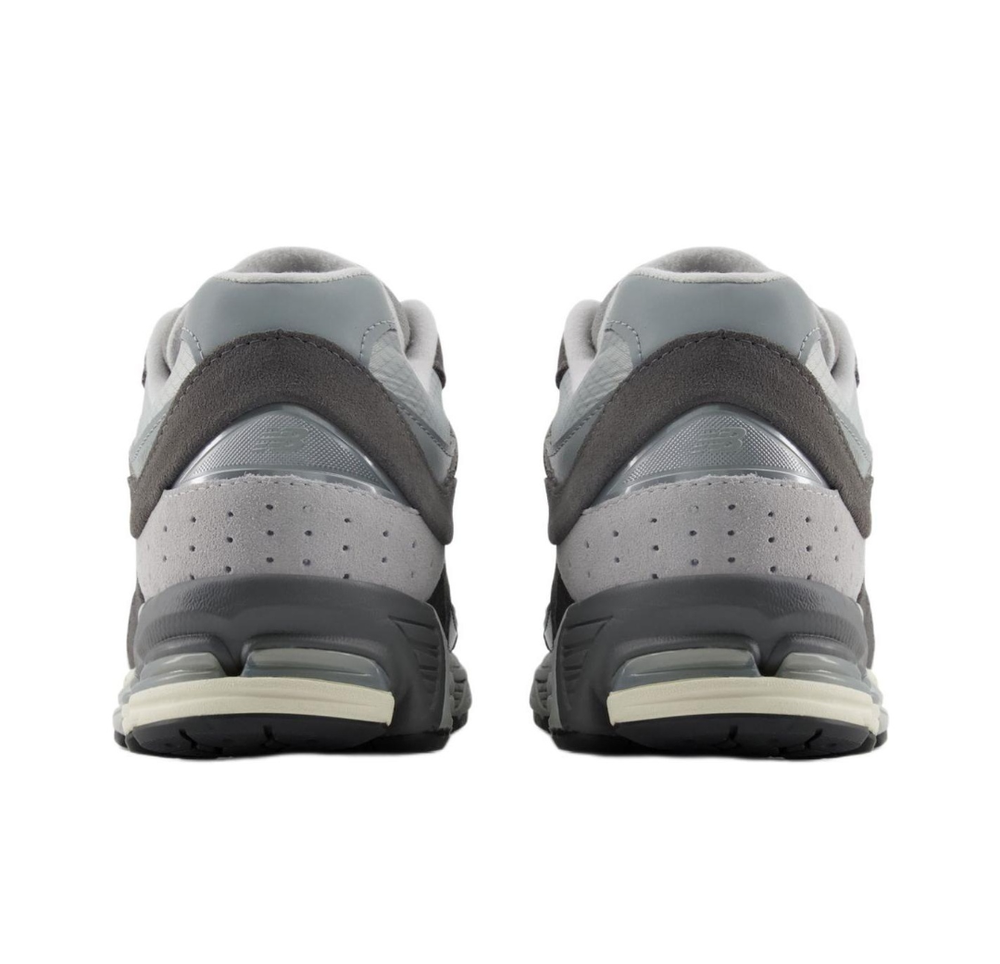 Кроссовки New Balance 2002R 'Dark Graye' U2002RTF