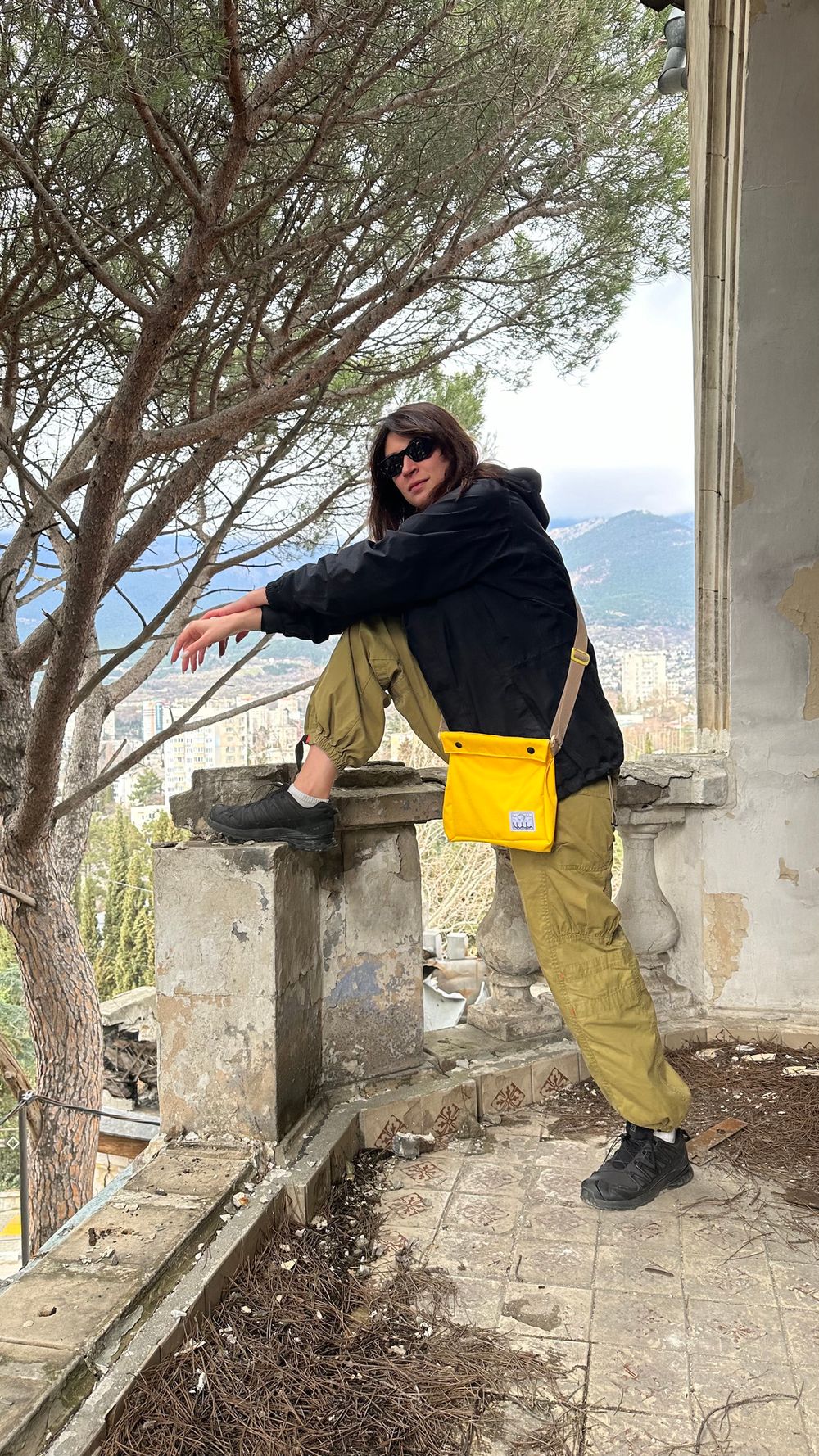 Сумка Klumba Конверт M желтая