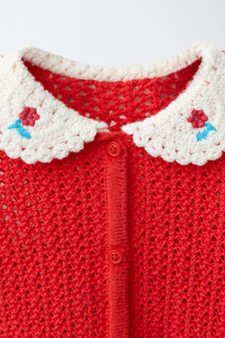 ZARA КАРДИГАН С ВЫШИТЫМИ ЦВЕТАМИ, КРАСНЫЙ