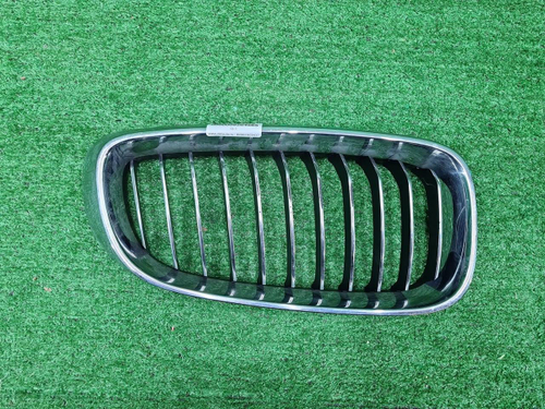 Решетка радиатора правая BMW 3er F34 (2013-2019)