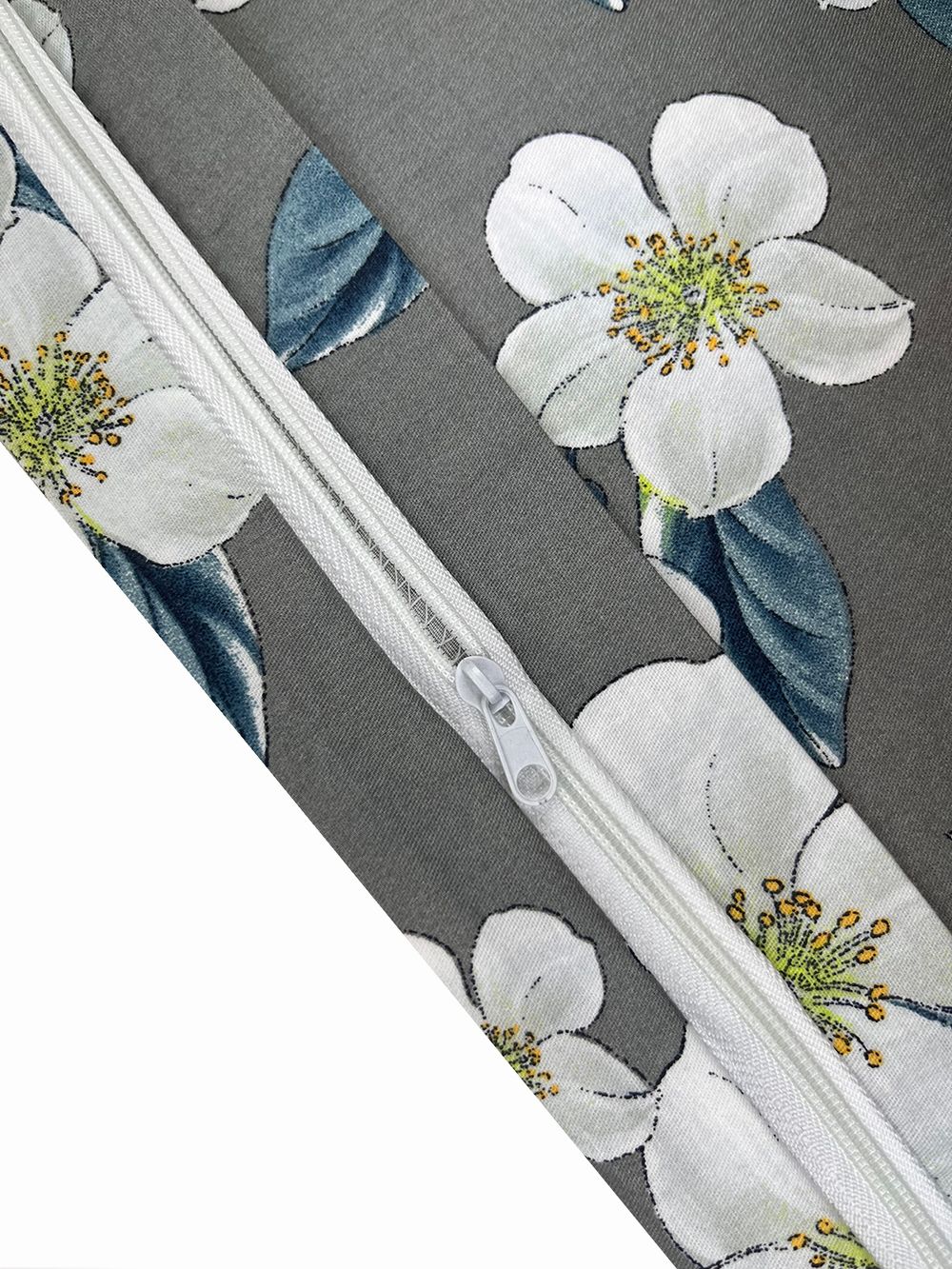 Наволочка 1шт сатин Milky Garden "Antilla" 70x70 см на молнии