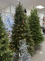 Елка с гирляндой "Никольская" (Литая хвоя) от 2,1 м до 2,4 м