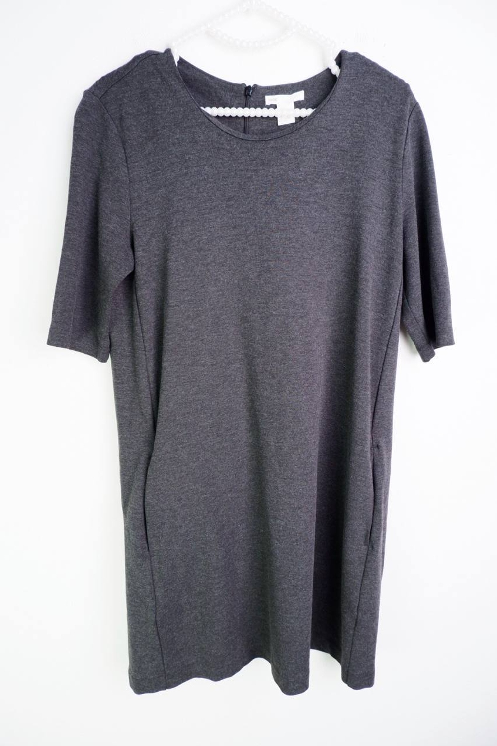 Платье H&M базовое, маркировка S, визуально на 44 размер