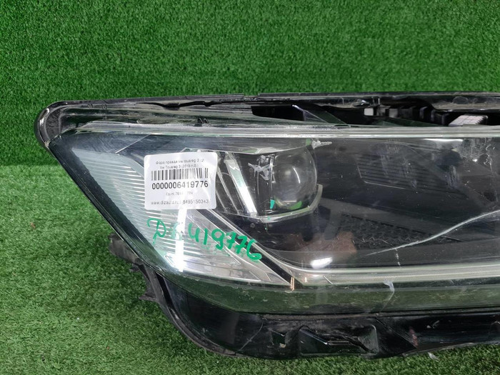 Битая Фара правая VW Touareg 3 (2018-2023) LED