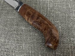Финский нож Пуукко, рукоять мореная карельская берёза