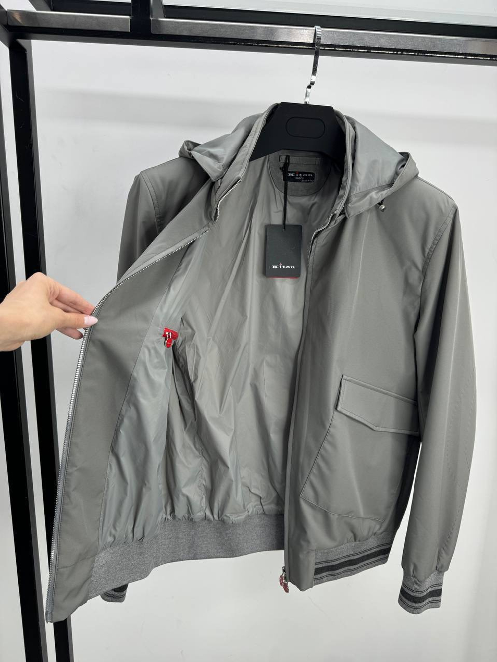 Ветровка Kiton