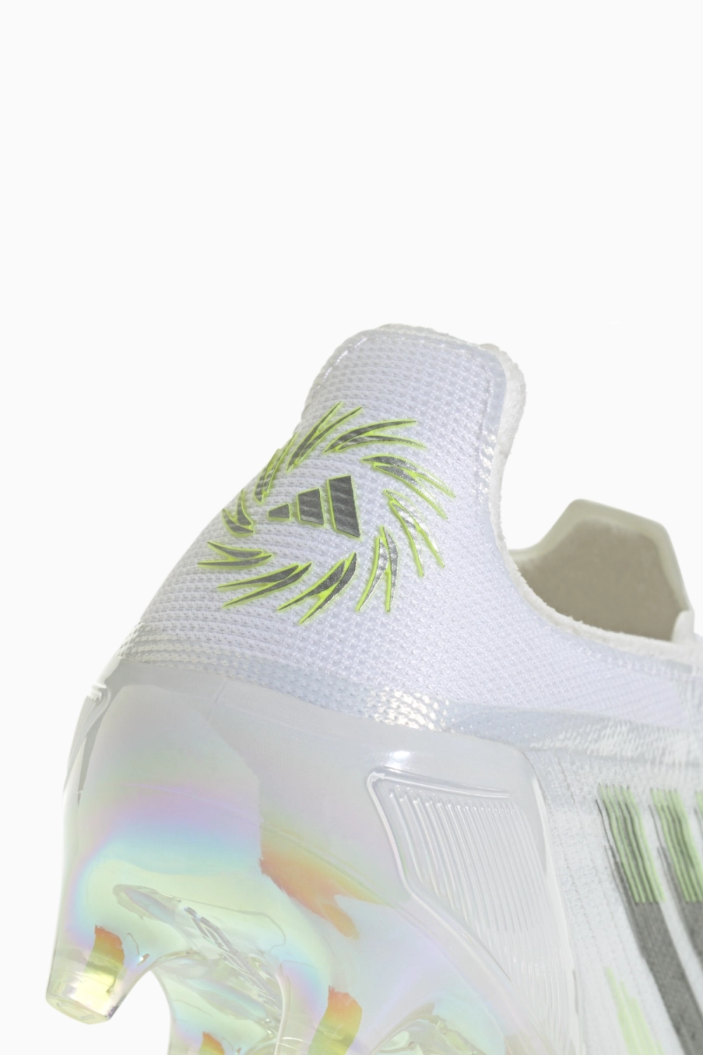 Бутсы adidas F50 Elite FG/AG для женщин