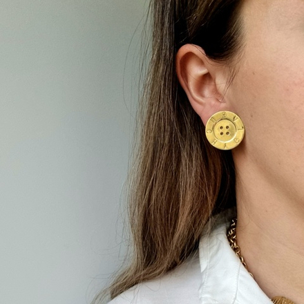 Клипсы пуговки Givenchy