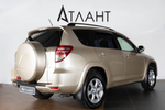 Toyota RAV4, 2011 год