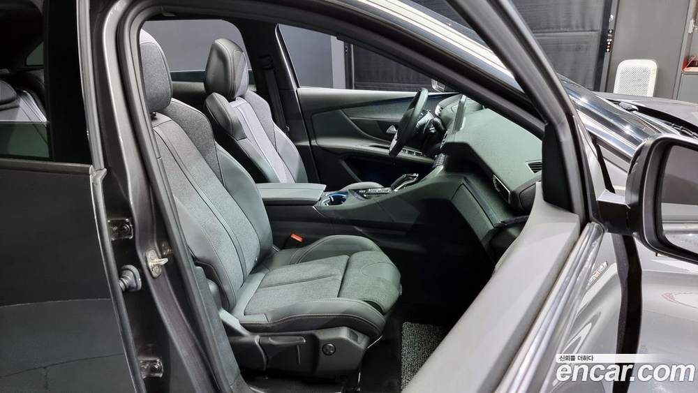 Peugeot 3008 2 Generation 1.5 BlueHDi GT Line (08.2019)