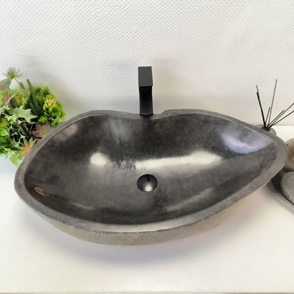 Раковина из речного камня RS-63543 (75*44*16) 0124