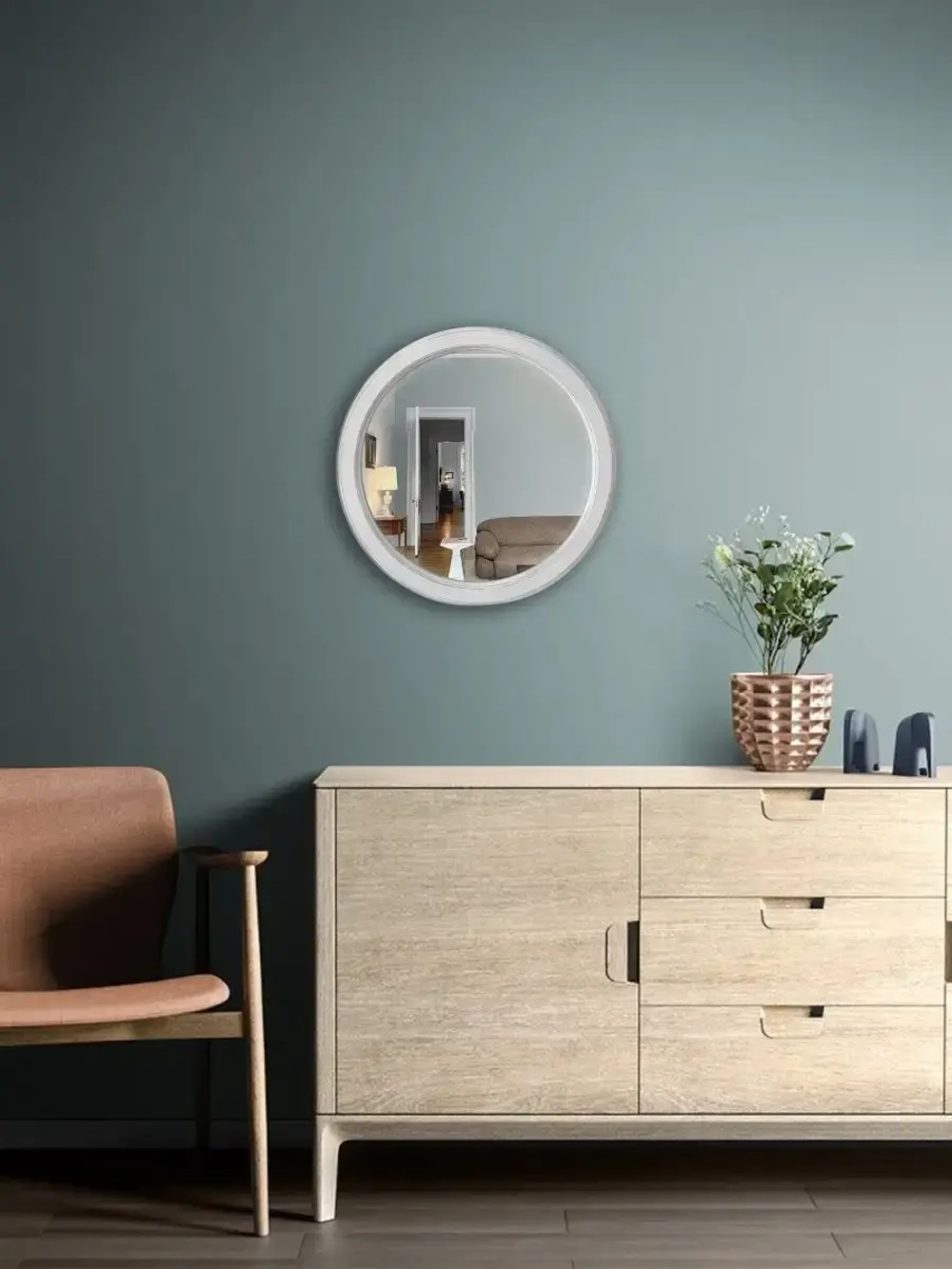 Зеркало настенное в ванную 47см