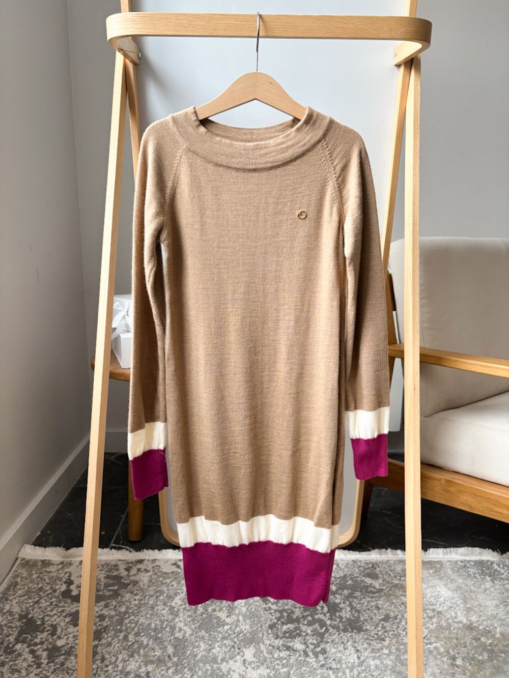 Шерстяное платье-свитер Gucci, 140