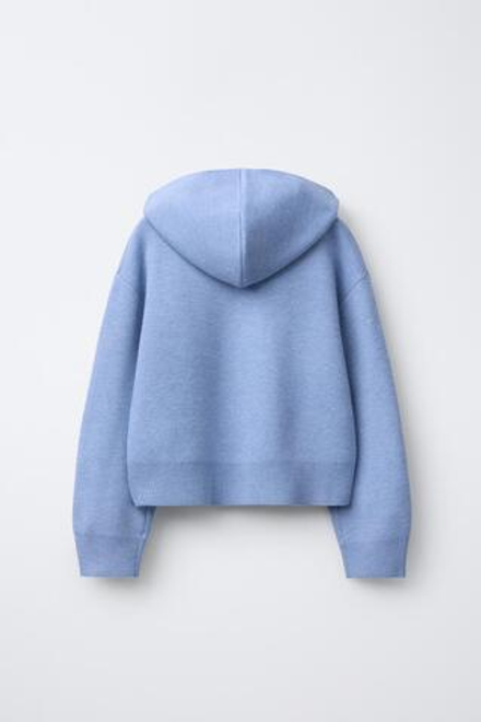 ZARA ВЯЗАНЫЙ СВИТЕР С КАПЮШОНОМ, ЛИНЯЛЫЙ СИНИЙ