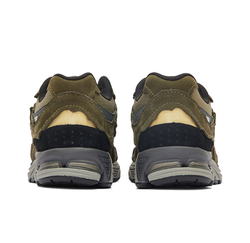 Кроссовки New Balance 2002R 'Dark Moss' M2002RDN